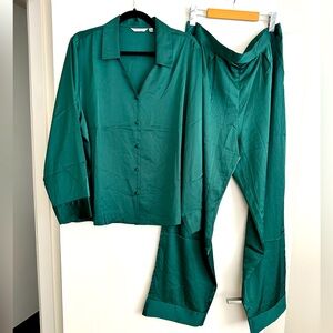 Green pajamas La Vie En Rose large